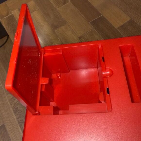 2006 Milton Bradley Strategy Game Perfection COMPLETE - Picture 7 of 8